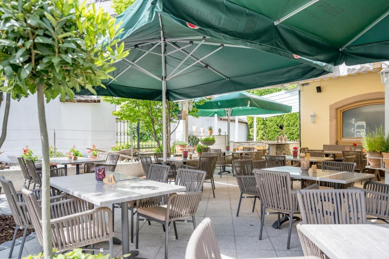 Hotel Schroll 3*