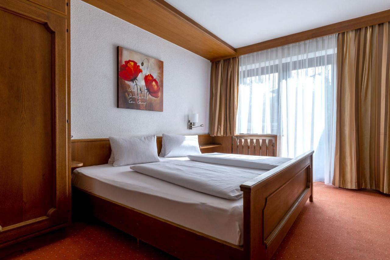 Schroll Hotel